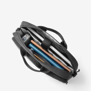 Túi Chống Sốc Laptop 13/14-inch Đeo Vai Mỏng Nhẹ – Tomtoc Navigator-A33