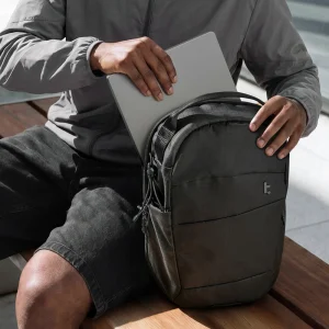 Túi Đeo Chéo Đa Năng UrbanEX-T30 Sling Bag 14icnh
