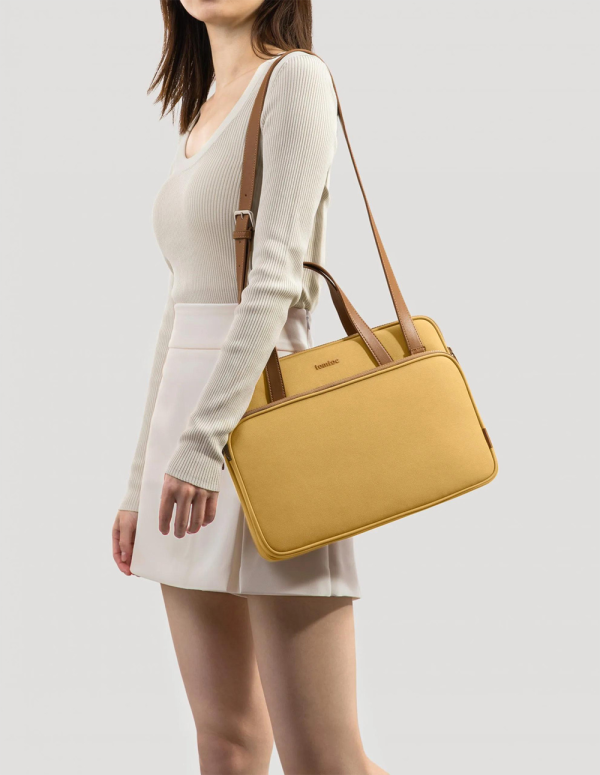 Túi Đeo Chéo Macbook 13”/14”, Ultrabook 13″ TOMTOC (USA) Premium Theher Shoulder Bag - H22C1