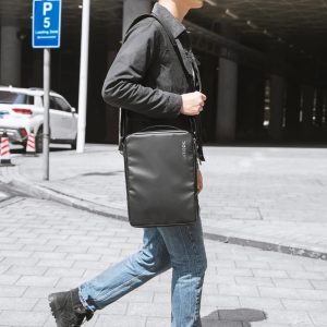 Túi Đeo Dọc Tomtoc H14-A04 Urban Shoulder Bags Cho Macbook, Laptop